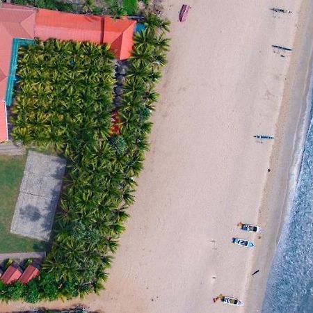 Jkab Beach Resort Trincomalee Extérieur photo
