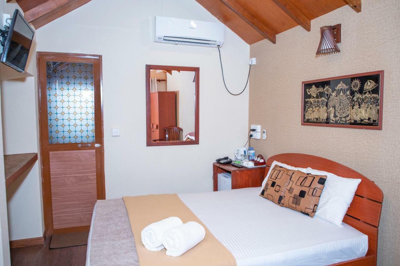 Jkab Beach Resort Trincomalee Extérieur photo